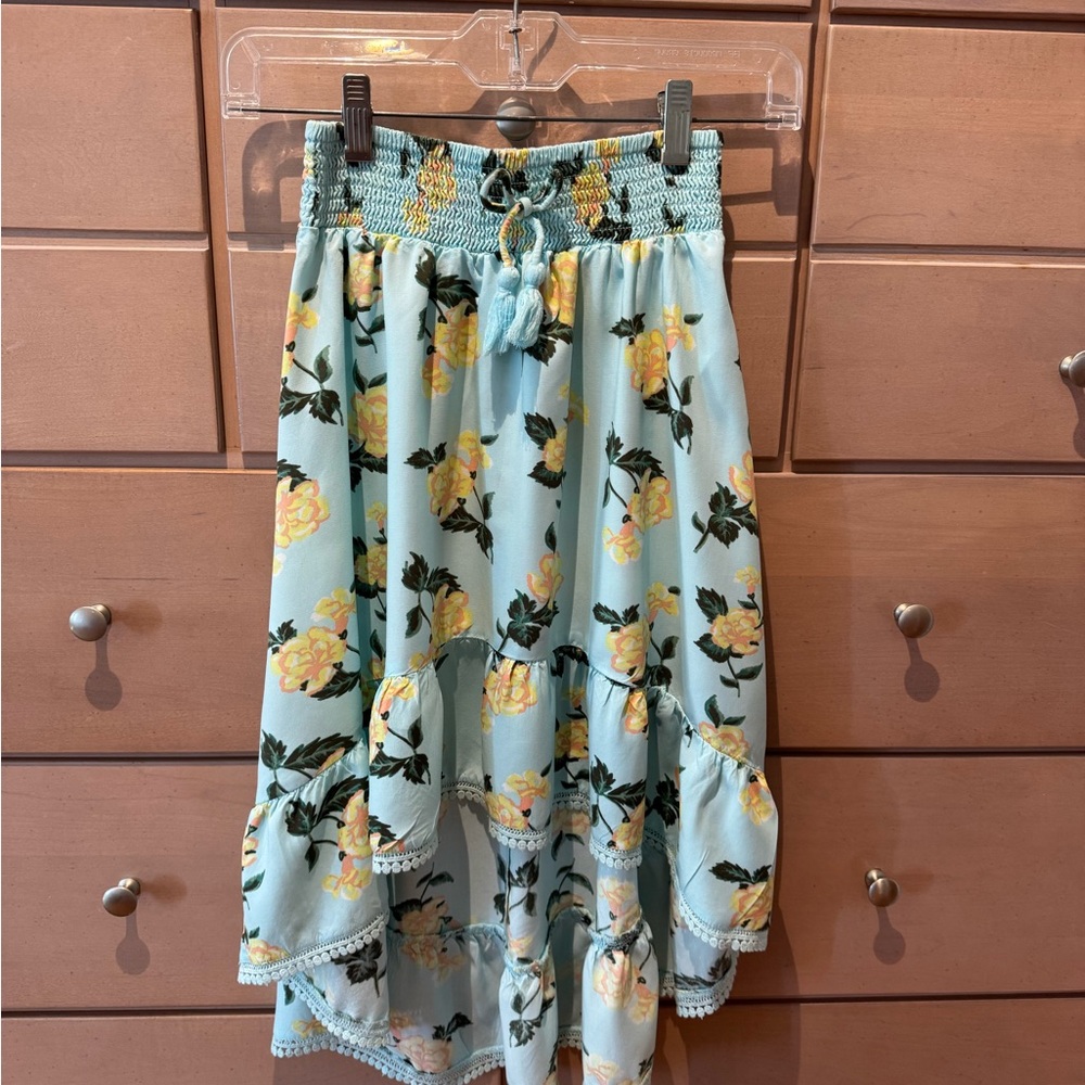 Justice Yellow Rose Floral Tiered Girl’s Skirt Size 8